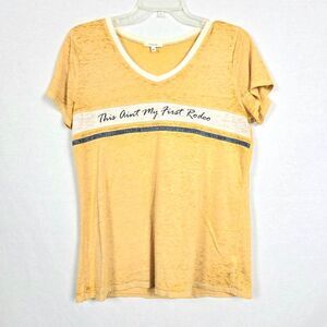 Maurices “This Ain’t My First Rodeo” Graphic Tee M
